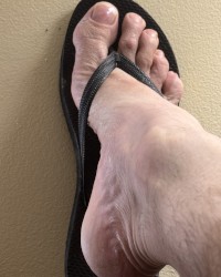 My pink toes photo