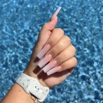 NailsAndGloss