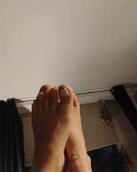 My feet (will get updated weekly photo