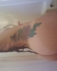 Booty the shower photo