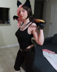 Cosplaying Neo photo