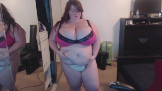 SSBBW Lexxxi Luxe Poses and Strips for Webcam Fans