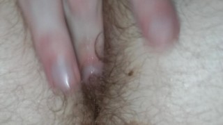 Fingering my cumfilled hole