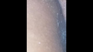 幸运的牙买加女孩被舔了她美味的屁股