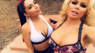 Lela Star Et Nikki Delano aller à la recherche d’une bite pendant la randonnée !