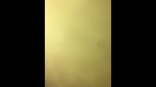 本物の処女の十代の猫(彼女は私にそれを食べさせてくれます)