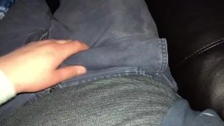 Je l'ai fait jouir dans son pantalon!!