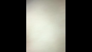 Sexy tiener krijgt anaal met super slordige facial