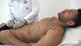 Examen médico masculino