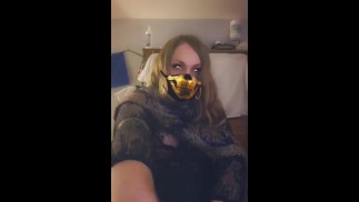 Sexy Blonde Sissy vagabunda fode seu Pink hole