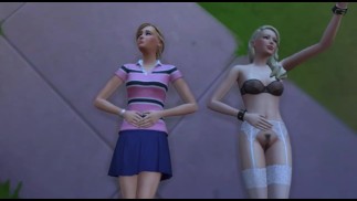 Jeux lesbiens avec des filles strapon avec de petits seins | gameplay