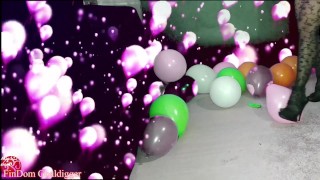 Nieśmiałe balony podniecają się, dotykając moich seksownych butów pończochami. Pełny klip w fanklubie!