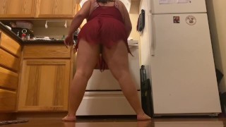 BBW having FUN making DADDY DINNER 