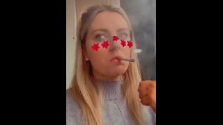 Hot onlyfans Smoker smoking fetish 