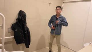 Hot estudante japonês strip dance legal e sexy mover-se sem censura Amador gummiband siriusmo
