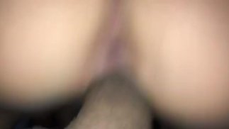 热隔壁邻居骑着我的鸡巴