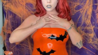 APERÇU - Latex Halloween Tease