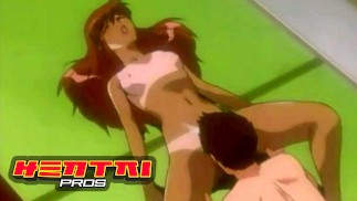 Hentai Pros - Kenta est surprise par Mahoko, qui déshabille son corps Hot et lui offre sa virginité