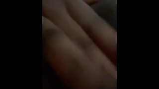 Rubbing my fat pussy until orgasm 