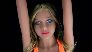 Beautiful poupée sexuelle de 18 ans ligotée, fessée et baisée au visage