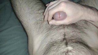 私のコックをエッジング-尿道球腺液-男はうめき声と激しくカミング!