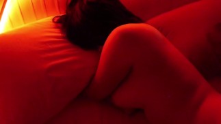 orgasme intense avec une matinée bruyante — lesbienne amateur