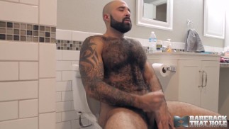 BAREBACKTHATHOLE Hairy Hunk Atlas Grant Masturbates Solo