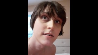 Young caroline strip tease