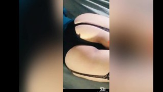 болтаю с мамой моего друга, и я в конечном итоге трахаю ее - горячая милфа