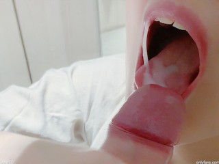 Mein Fan Hat in Meinen Mund Gespritzt! 💦 Ich Habe Ihn in Der Umkleidekabine Getroffen!🫣 Blowjob!👅