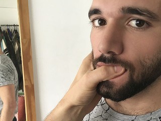 Przystojny Heteroseksualny Latynos (Gonzo) Dostaje Swój Dziewiczy Dupek Wypełniony Gorącym Creampie - Latin Leche