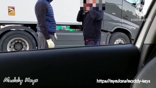 Francaise propose une fellation gratuite à un chauffeur routier si il la laisse filmer la scene