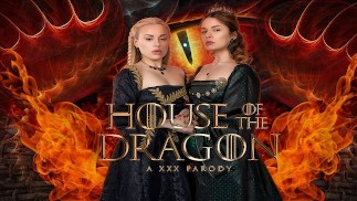 Maison du dragon trio avec Rhaenyra et Alicent Porno EN VR