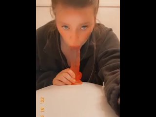 ディープスロート私のディルド