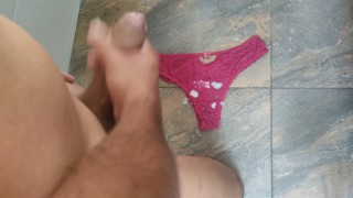 Gozadas Fetiche - Derramei meu delicioso leite na lingerie sexy da minha namorada. Capítulo 8