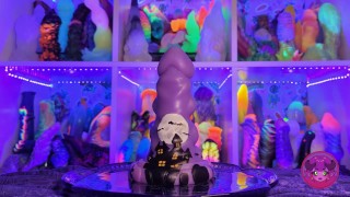 DirtyBits' Review - Medium Egan von Fantasy Grove - ASMR Audio Toy Review