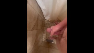 sprcha masturbace