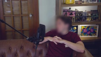 Onlyfansの女の子は、嘘を浮気するためにポッドキャストで呼び出しました(予告編)