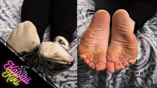 Wet Feet after a walk trough the Rainy Forest 🌲💦👟