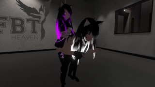 VRCHAT Neko Girl Quicky dans le hall public de la FBT (Hot Gémissements)