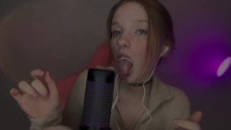 ASMR 有雀斑的粗俗女孩嘴里玩着避孕套湿润的声音（有雀斑的黑发）