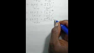 Horny bbw professeur baisée dur dans la salle de classe par ce génie des maths ! Grosse bite ! Sexe intense