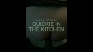 Quickie dans la cuisine