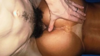 Morena dando a buceta bem gostoso pro marido POV