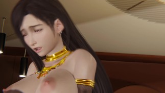 FF7 - Tifa avec son sugar daddy