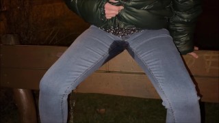 MOUILLER MON JEANS #1