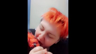悪いドラゴンのSissy femboyイケメンギャグ