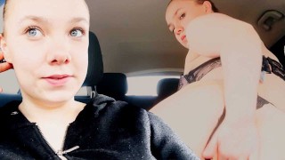 JEUNE FEMME ALLEMANDE BAISE EN VOITURE ! Presque attrapé !