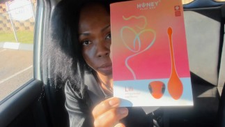 Testing out-door fun with Honey Play Box vibrator toy