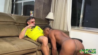 Chupar y follar interracial gay anal Cum Shot Promo latinos sin cortar